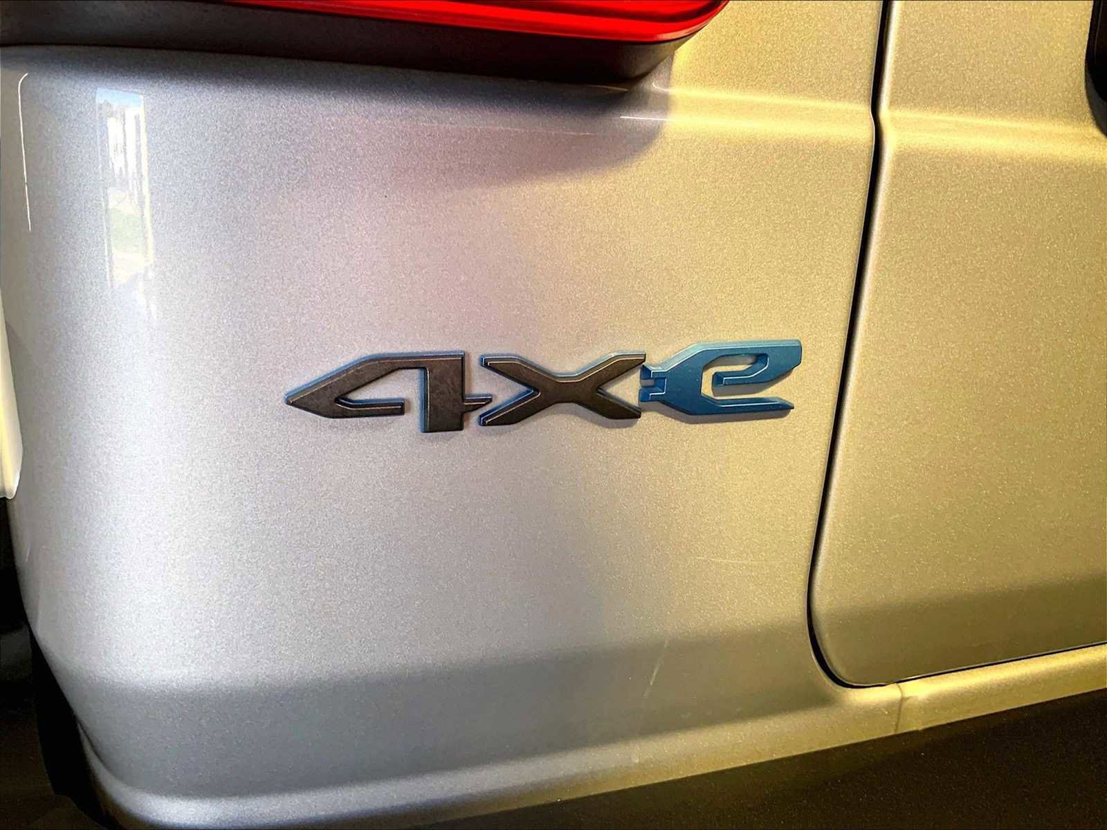 Used 2024 Jeep Wrangler Unlimited Rubicon 4xe AWD/4WD image 19