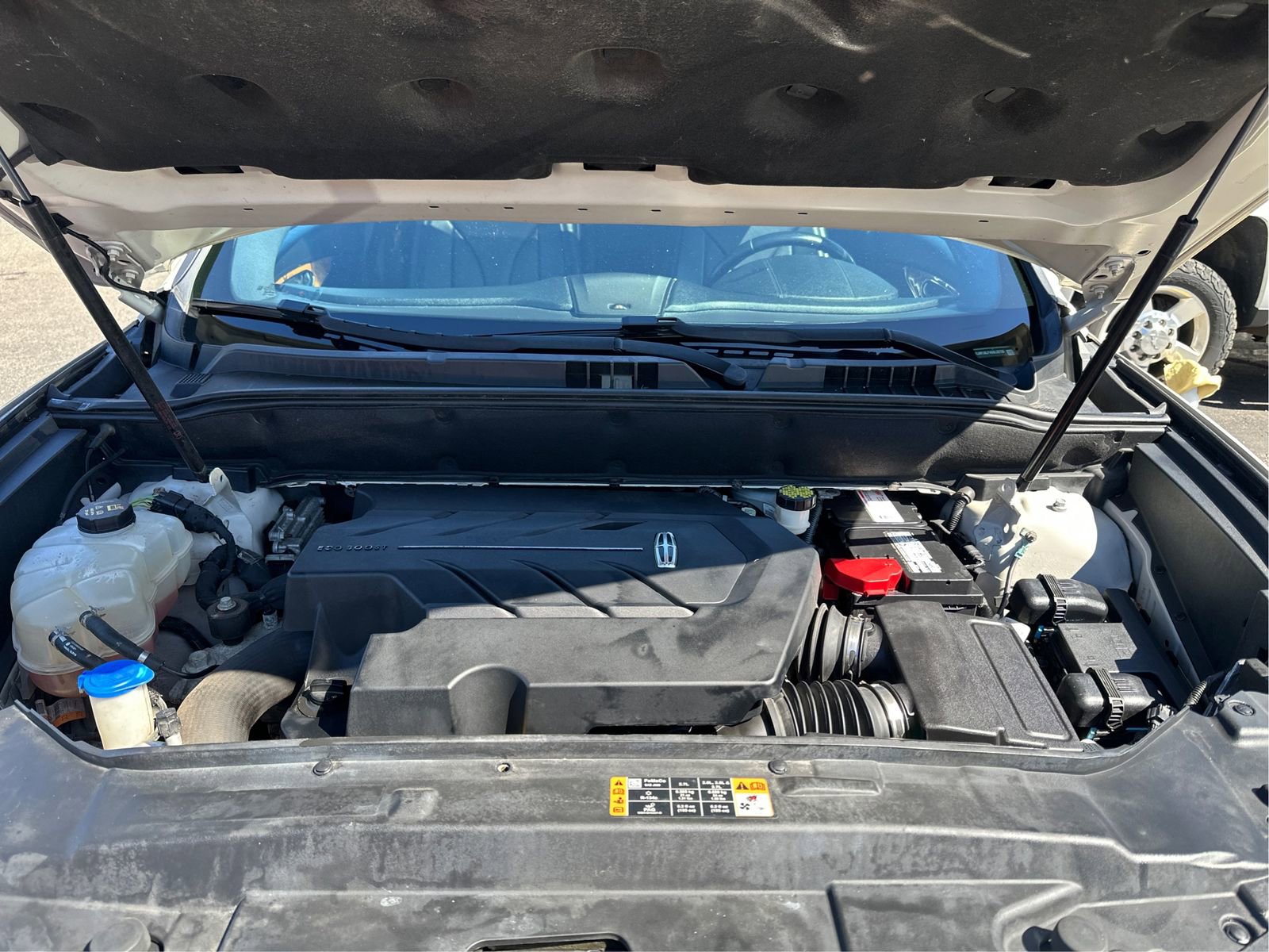 Used 2016 Lincoln MKX Reserve w/ Technology Package AWD/4WD image 11