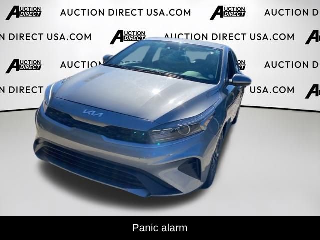 Used 2022 Kia Forte LXS image 8