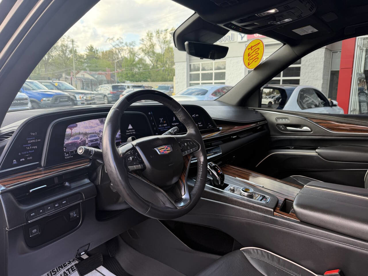 Used 2024 Cadillac Escalade Premium Luxury w/ LPO, Floor Liner Package AWD/4WD image 10