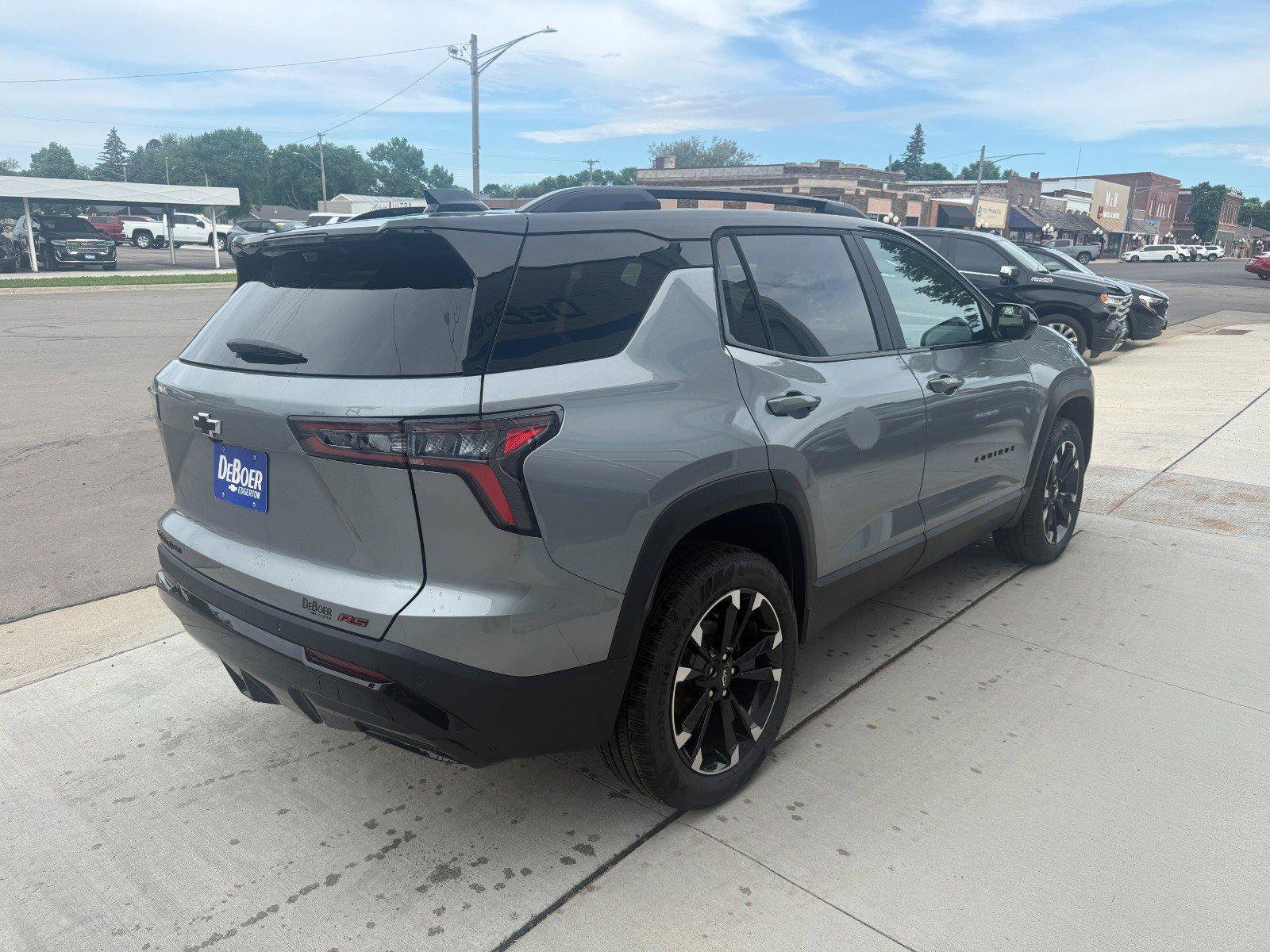 New 2026 Chevrolet Equinox RS w/ Convenience Package III AWD/4WD image 6