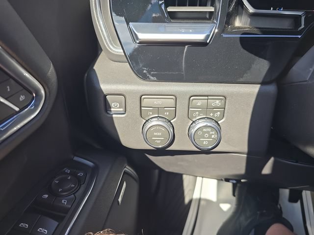 New 2026 GMC Sierra 1500 SLT w/ SLT Convenience Package AWD/4WD image 19