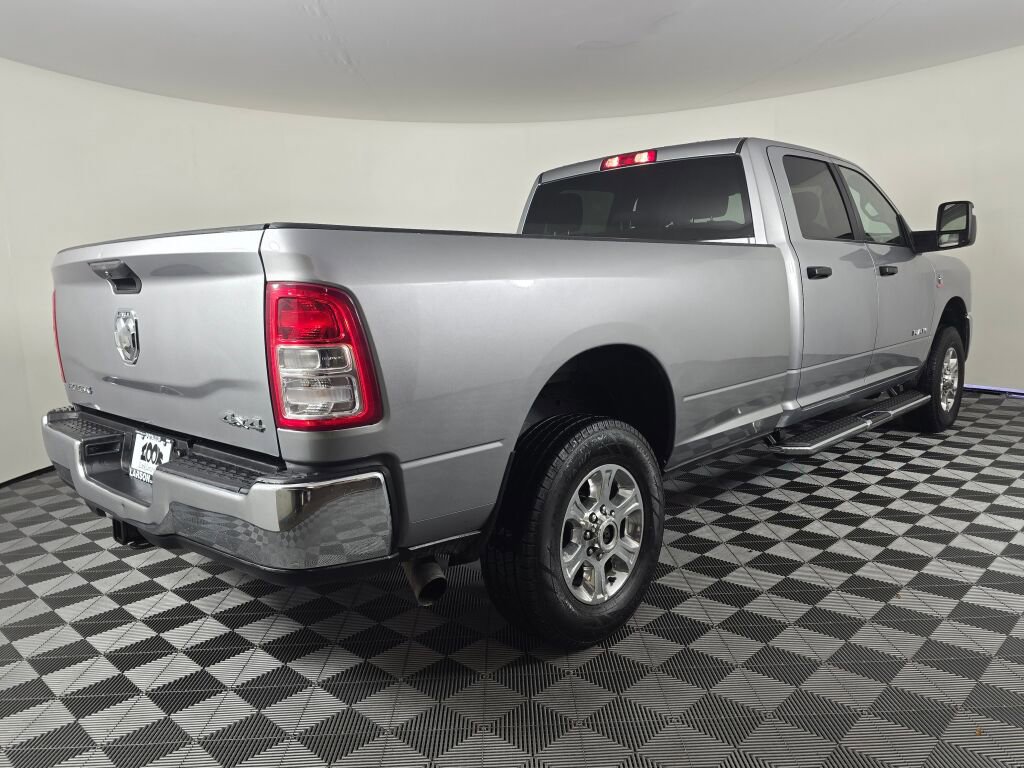 Used 2024 RAM 3500 Big Horn image 3