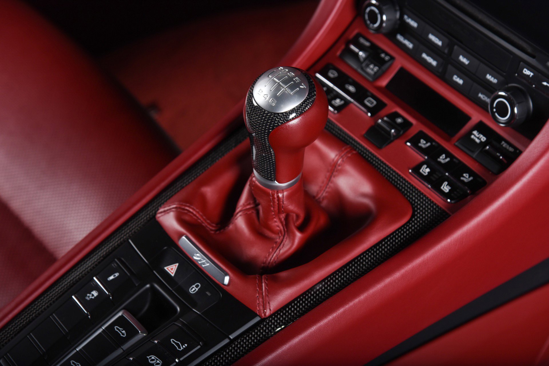 Used 2019 Porsche 911 Targa 4 GTS image 16