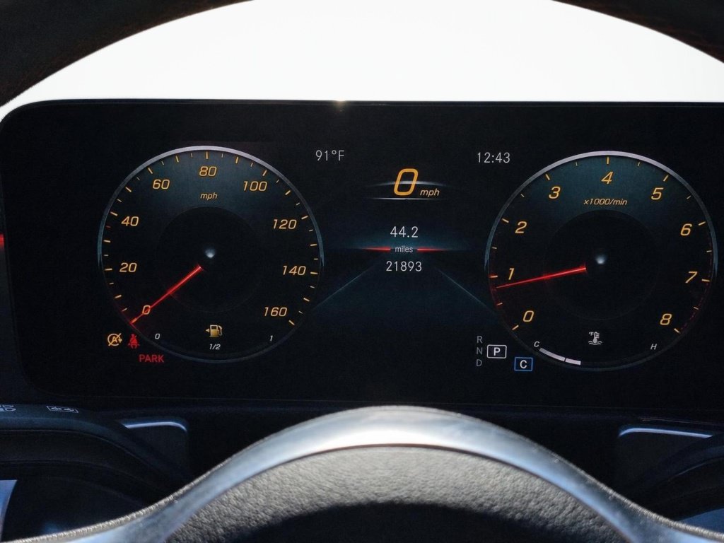Used 2022 Mercedes-Benz GLB 250 4MATIC image 38