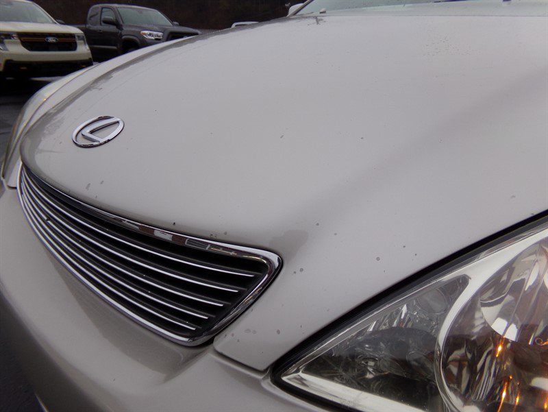 Used 2005 Lexus ES 330 Sedan image 16