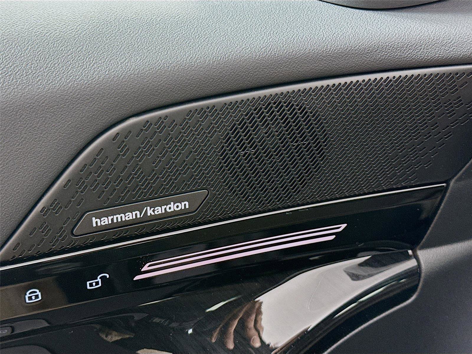 New 2026 BMW 530i xDrive 530i xDrive w/ M Sport Package image 19