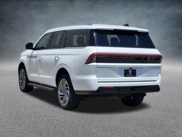New 2026 Lincoln Navigator Premiere AWD/4WD image 5