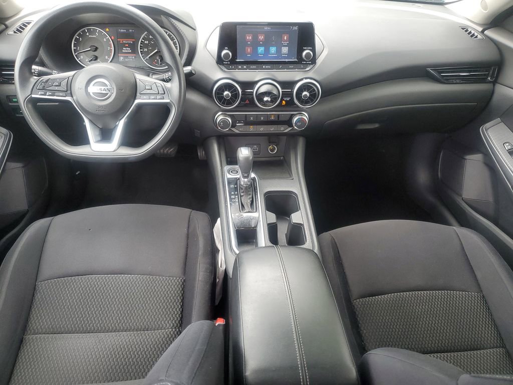 Used 2020 Nissan Sentra S image 9