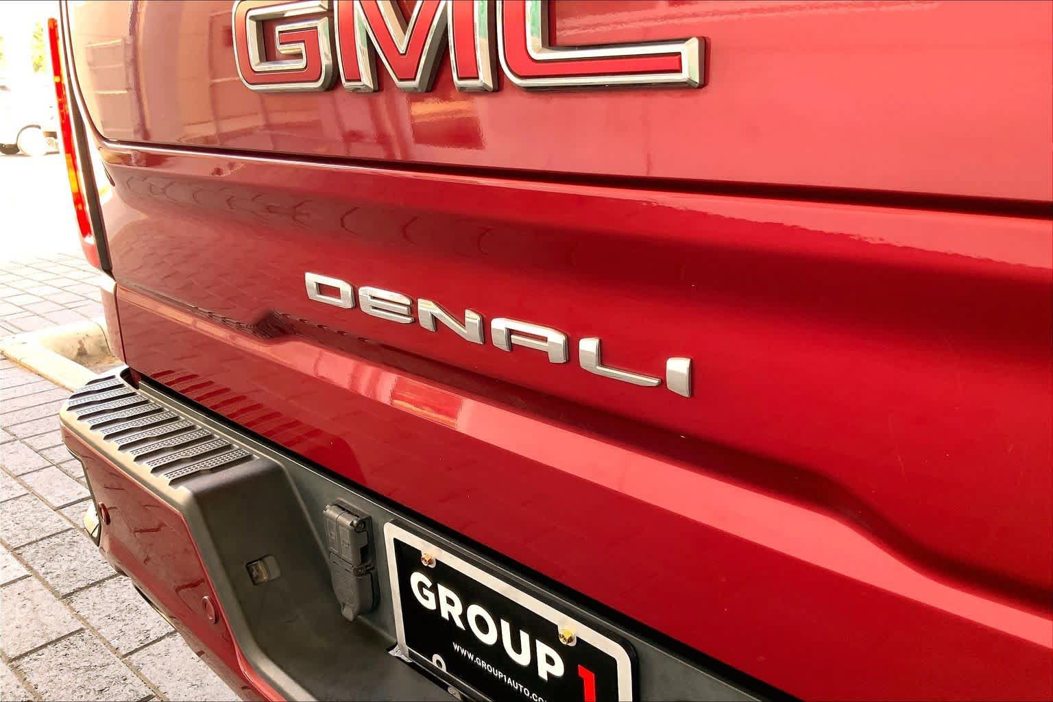 Used 2020 GMC Sierra 1500 Denali w/ Denali Ultimate Package AWD/4WD image 31