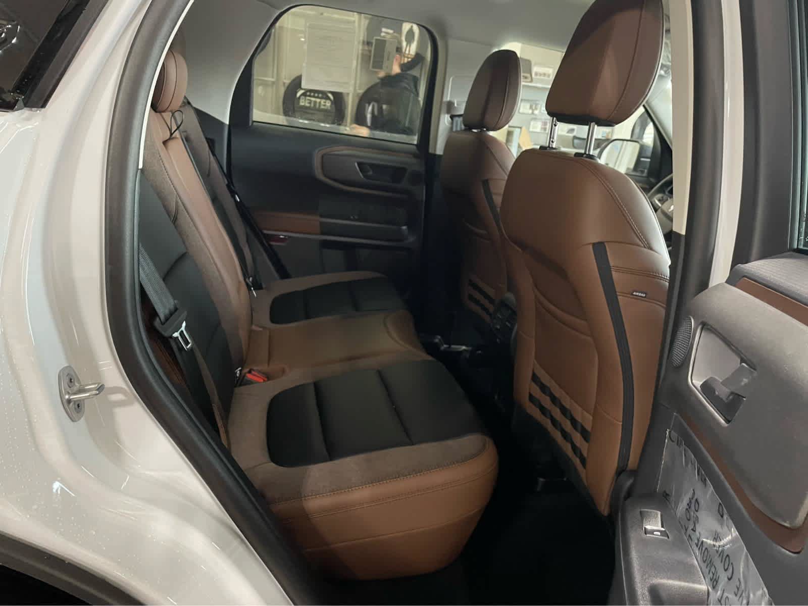 New 2026 Ford Bronco Sport Outer Banks w/ Outer Banks Tech Package+ AWD/4WD image 38