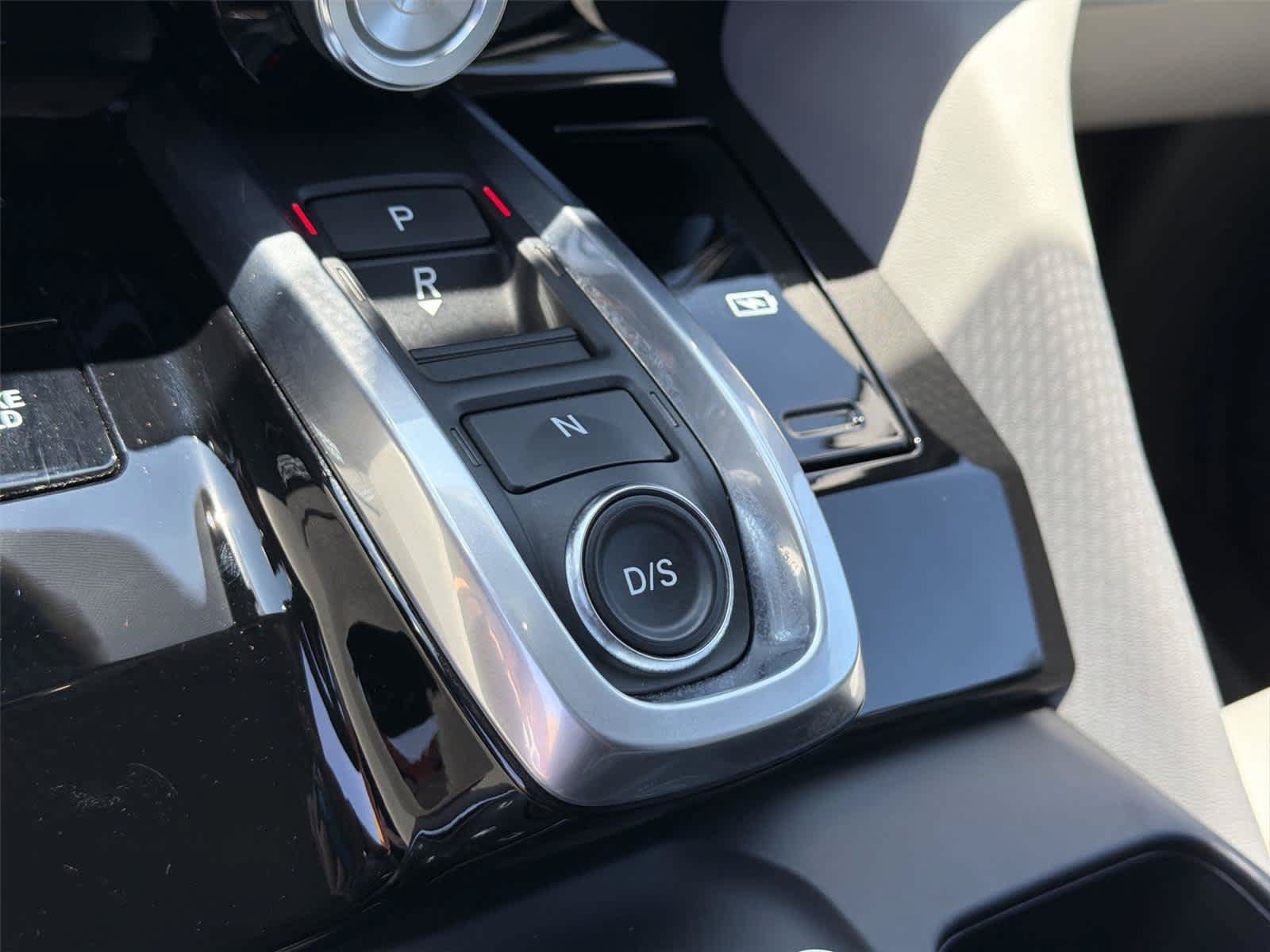 Used 2024 Acura MDX FWD w/ Technology Package image 19