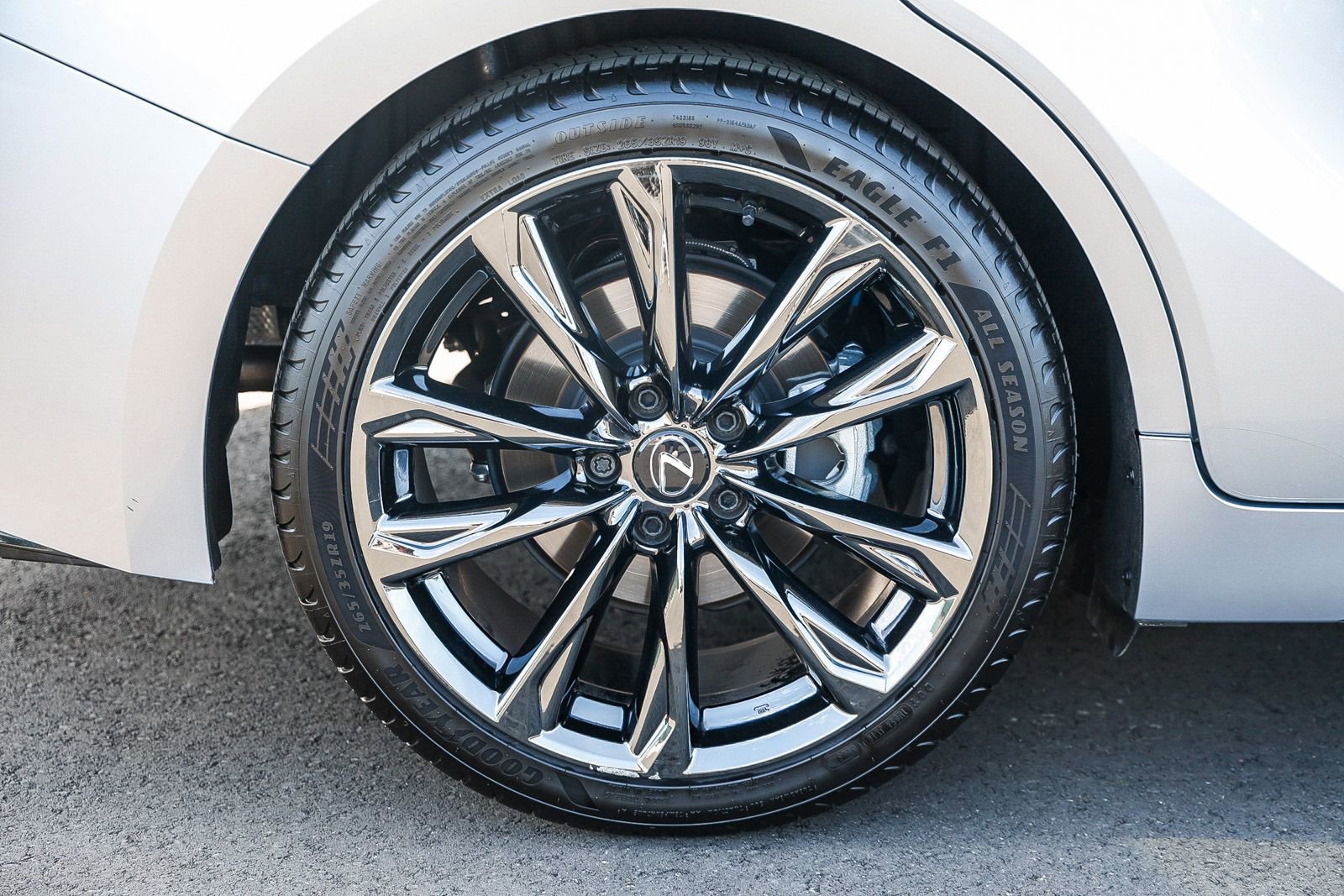 Used 2023 Lexus IS 350 F Sport w/ Navigation Package image 9