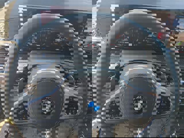 New 2026 BMW X5 M60i w/ Executive Package image 18