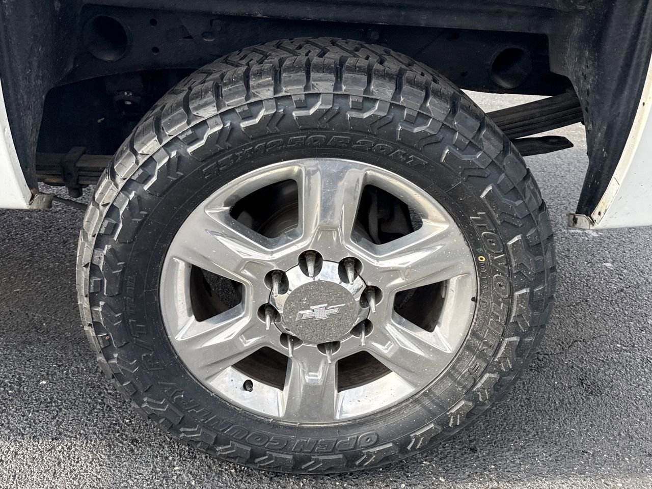 Used 2013 Chevrolet Silverado 2500 LTZ w/ LTZ Plus Package image 12