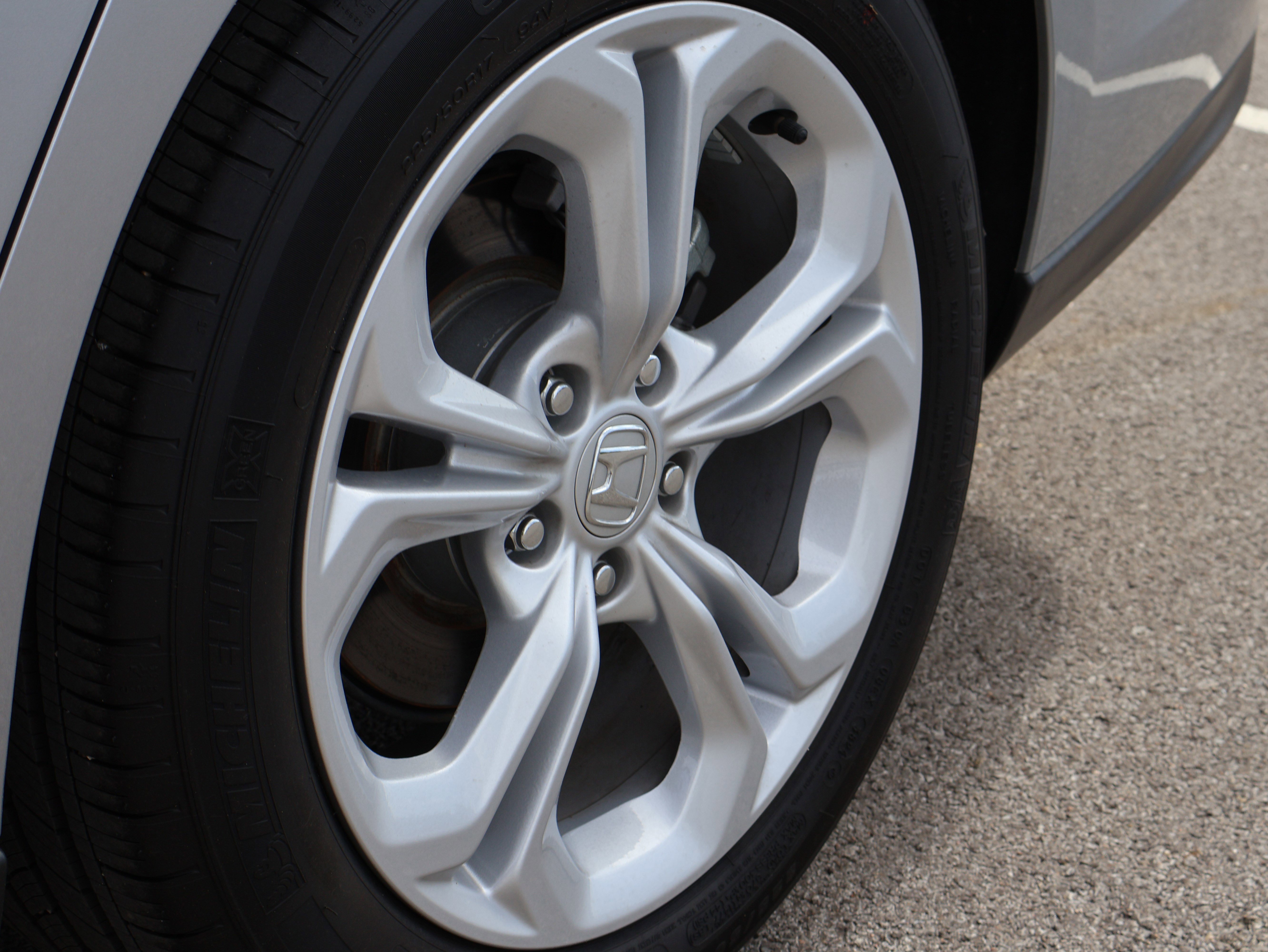 Used 2025 Honda Accord LX image 46