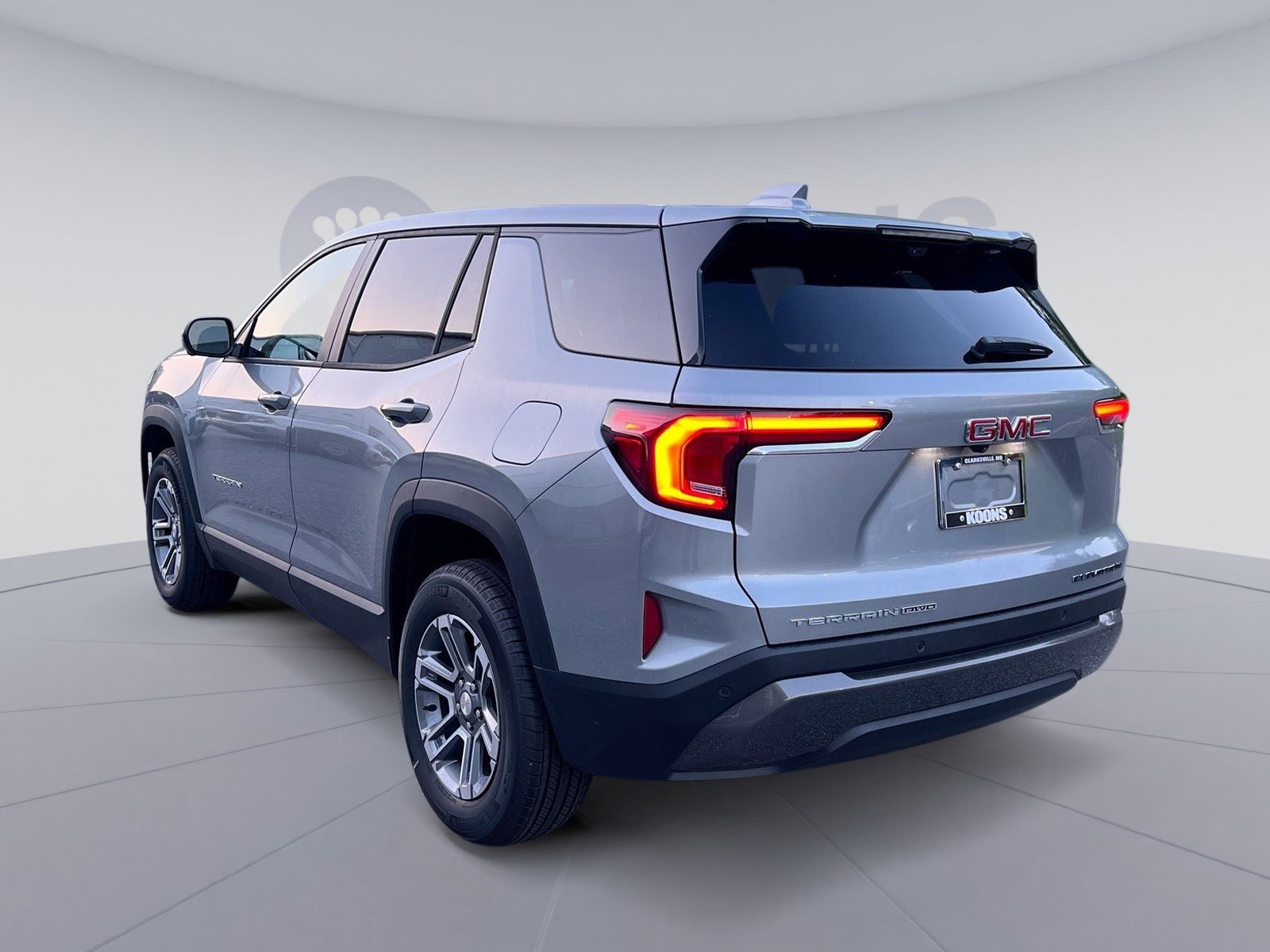 New 2026 GMC Terrain Elevation w/ Technology Package II image 4