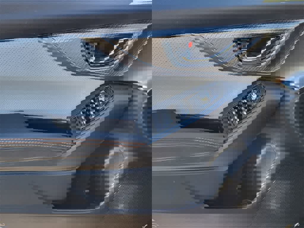 Used 2023 Subaru Crosstrek 2.5i Limited w/ Moonroof Package image 19