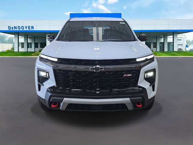 New 2026 Chevrolet Traverse Z71 w/ Enhanced Driving Package image 3