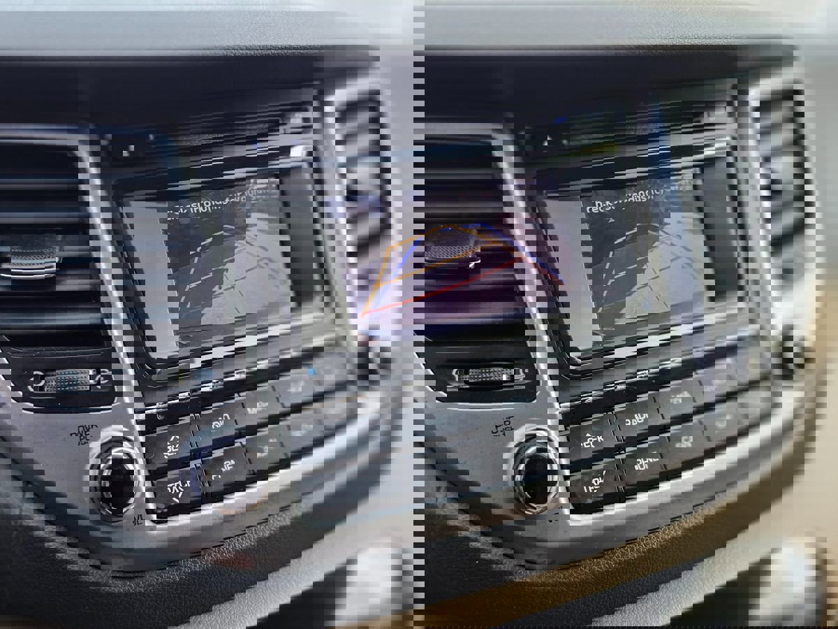 Used 2016 Hyundai Tucson Sport image 35