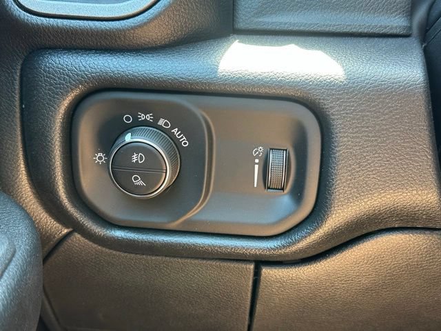 New 2026 RAM 3500 Tradesman AWD/4WD image 17
