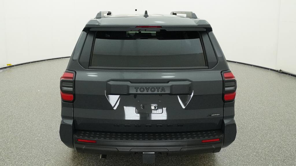 New 2026 Toyota 4Runner SR5 AWD/4WD image 10