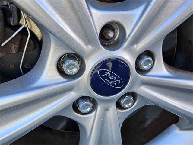 Used 2016 Ford Escape SE w/ Equipment Group 201A image 17