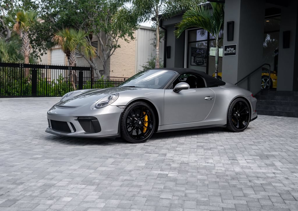 Used 2019 Porsche 911 Speedster RWD image 99