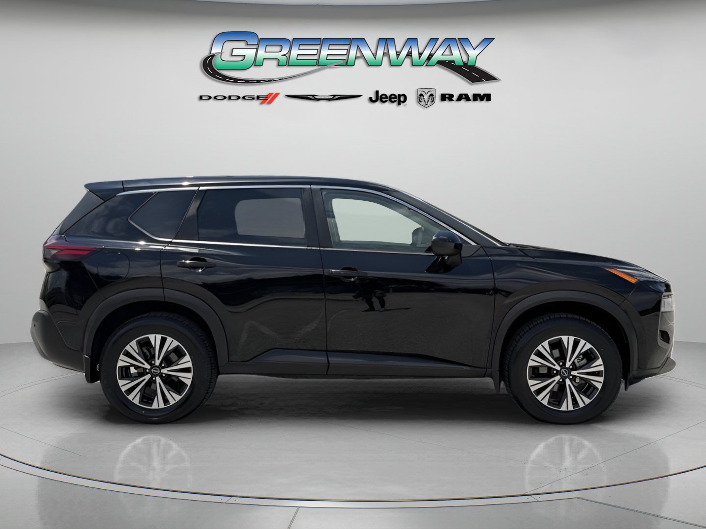 Used 2023 Nissan Rogue SV FWD image 5