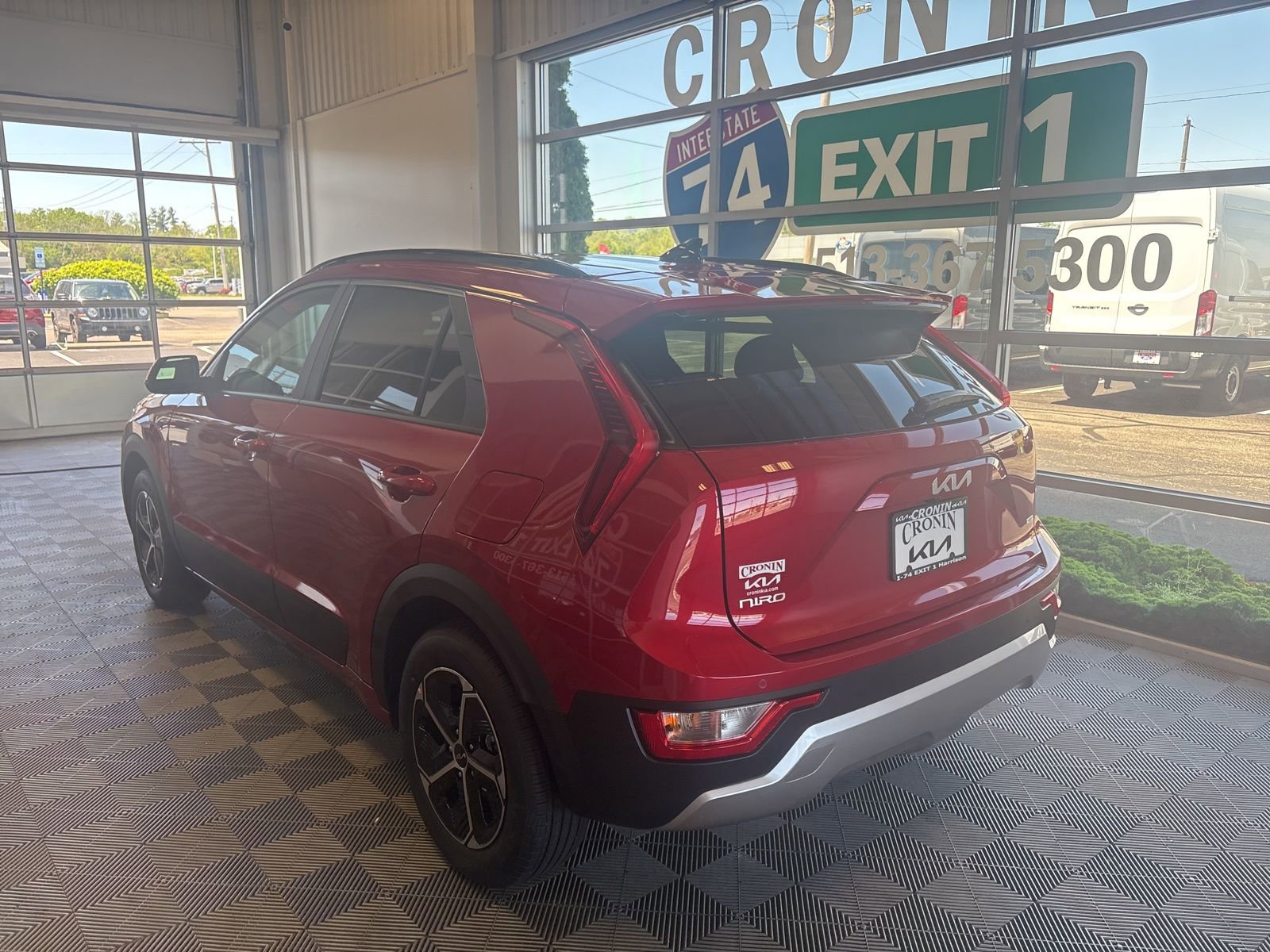 New 2025 Kia Niro EX image 4