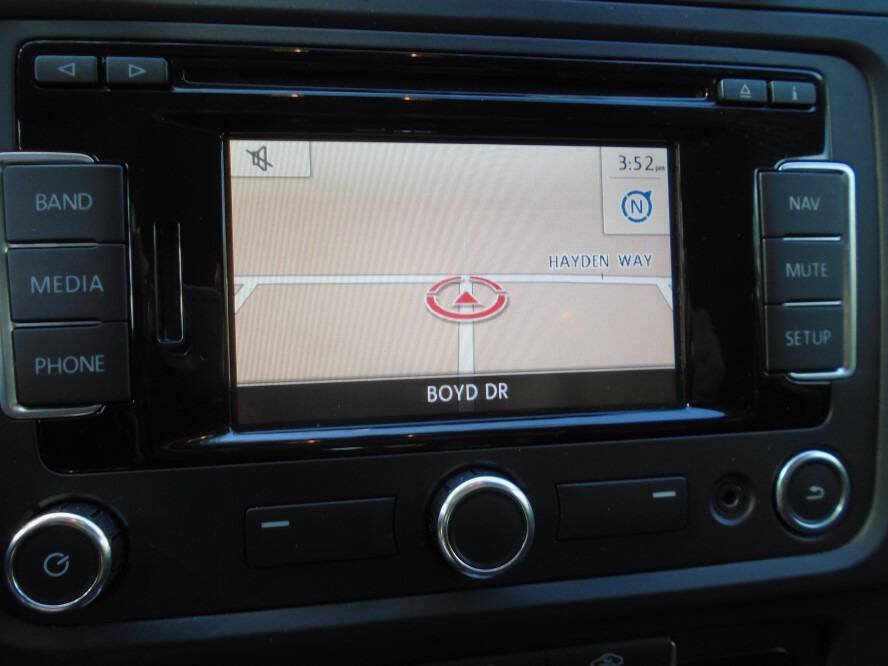 Used 2014 Volkswagen Jetta TDI FWD image 13