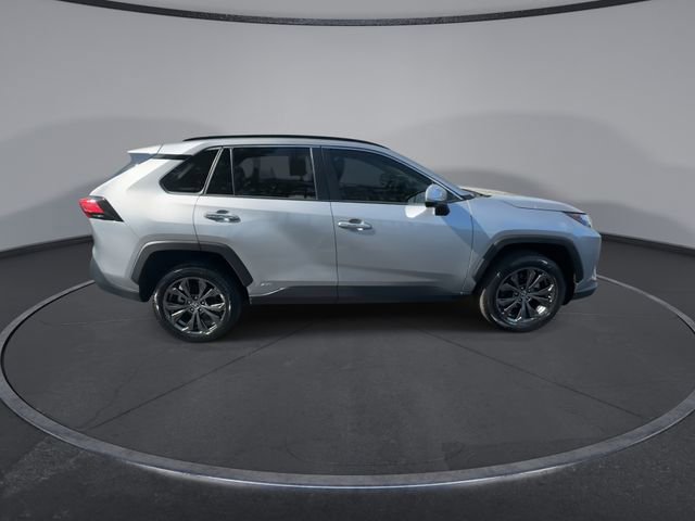 Used 2023 Toyota RAV4 Limited image 17