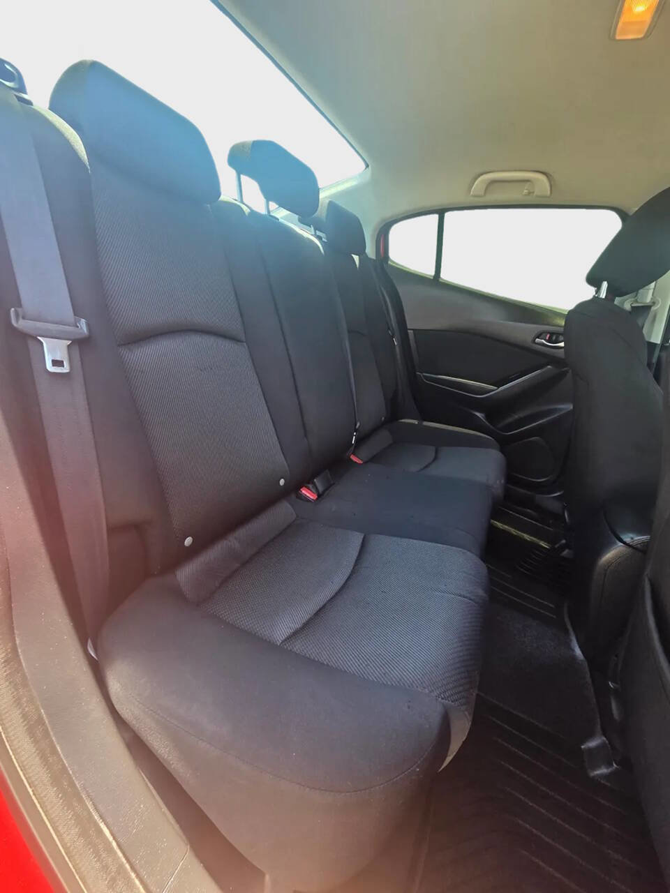 Used 2018 MAZDA MAZDA3 Sport FWD image 14