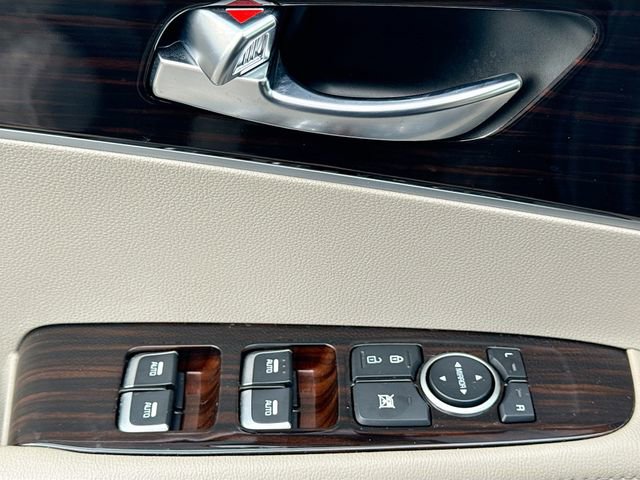 Used 2020 Kia Sorento S image 19