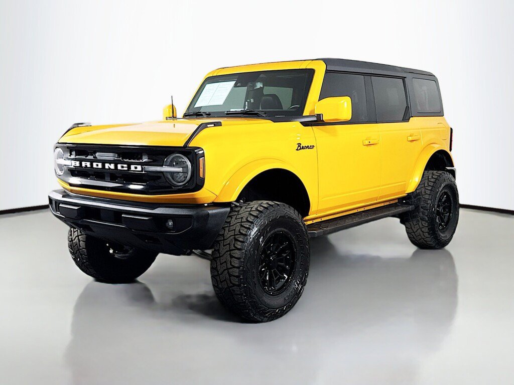 Used 2021 Ford Bronco Outer Banks AWD/4WD image 1