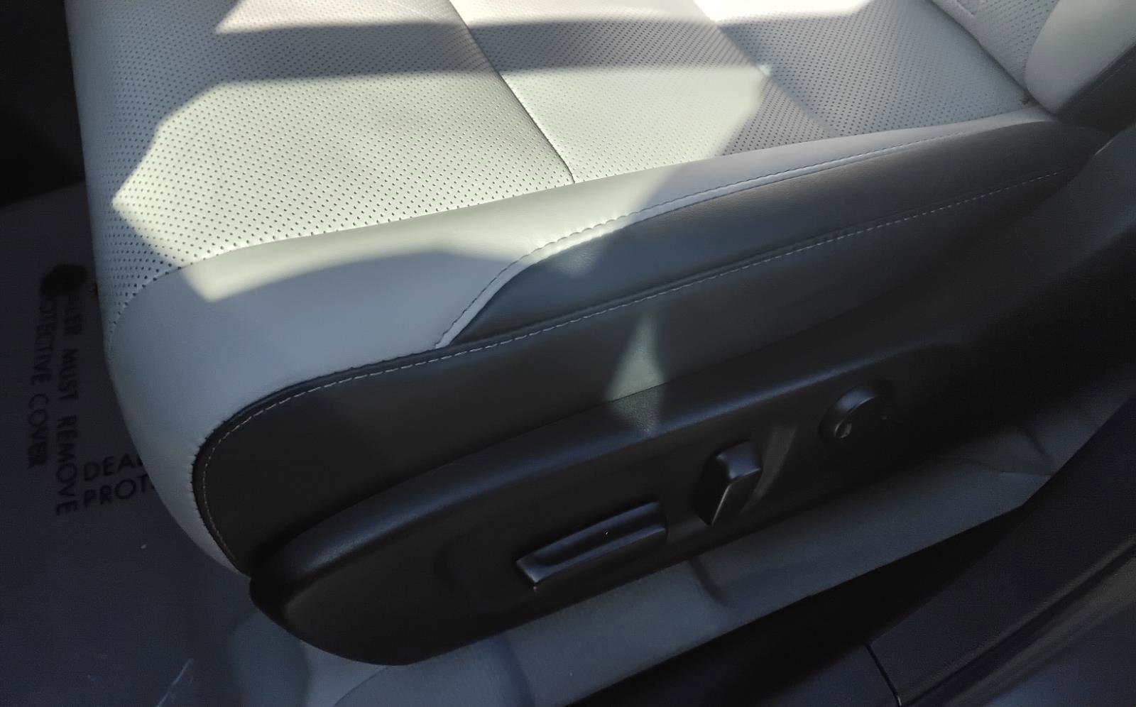 Used 2018 Lexus RX 350 AWD w/ Premium Package image 19