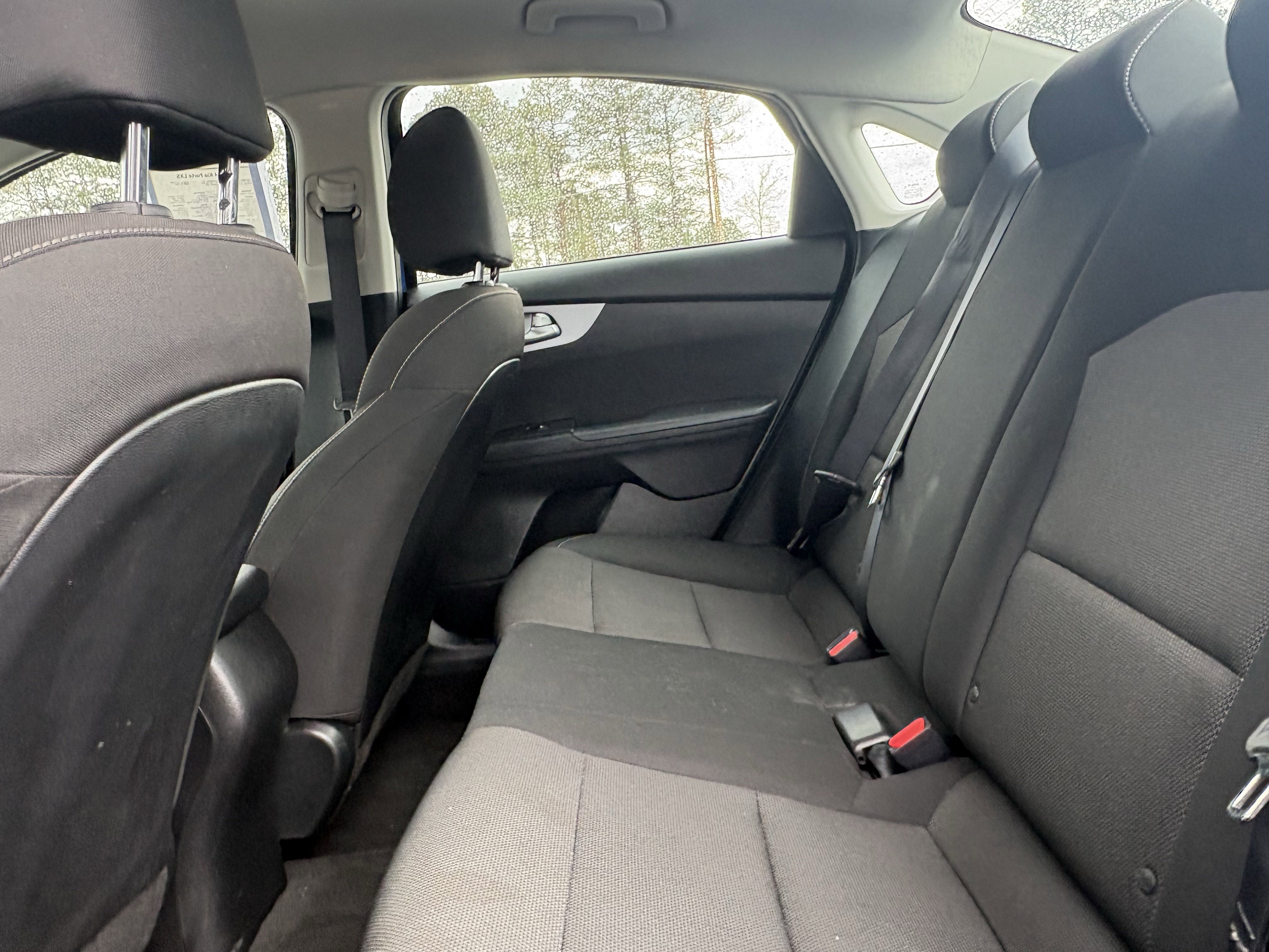 Used 2024 Kia Forte LXS image 12