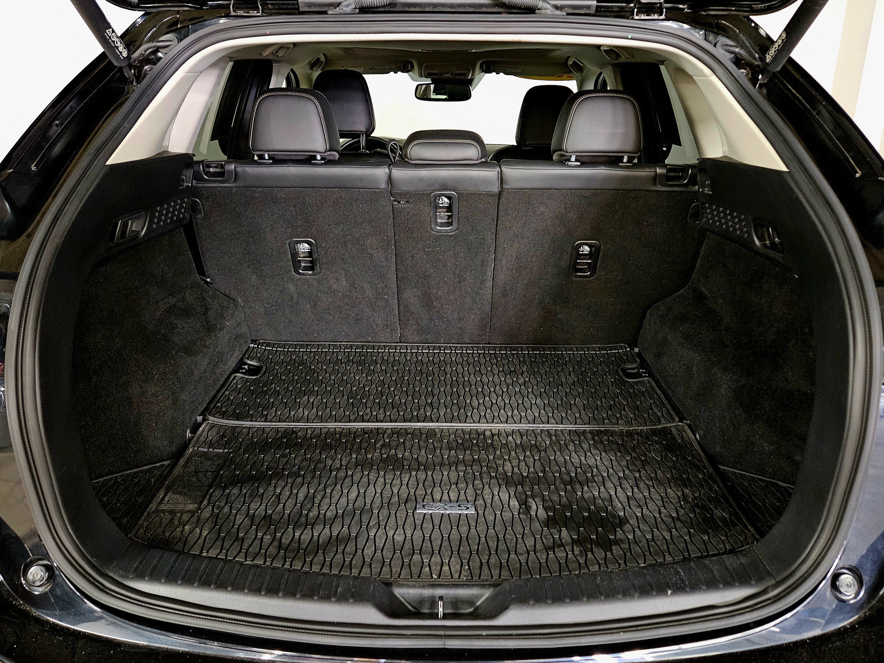 Used 2023 MAZDA CX-5 AWD 2.5 S w/ Premium Plus Pkg image 17