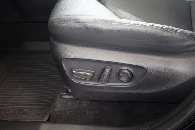 Certified 2024 Toyota Grand Highlander XLE image 13