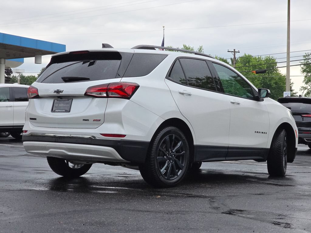 Used 2022 Chevrolet Equinox RS w/ RS Leather Package AWD/4WD image 8