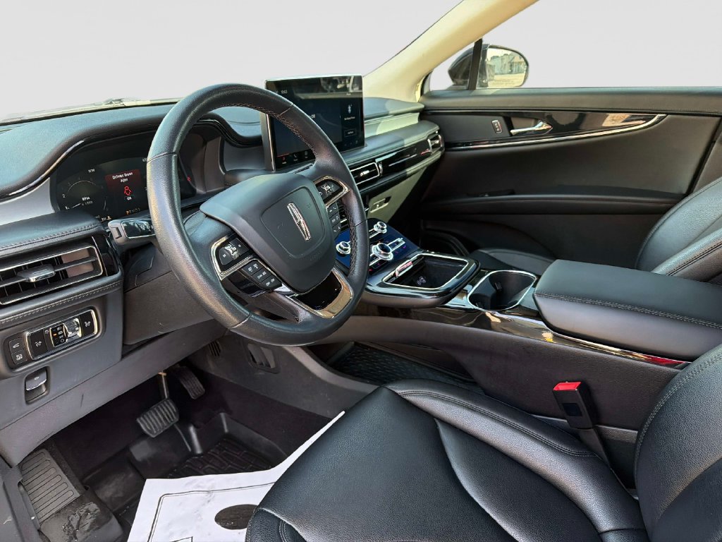 Used 2023 Lincoln Nautilus AWD w/ Premium Package image 22