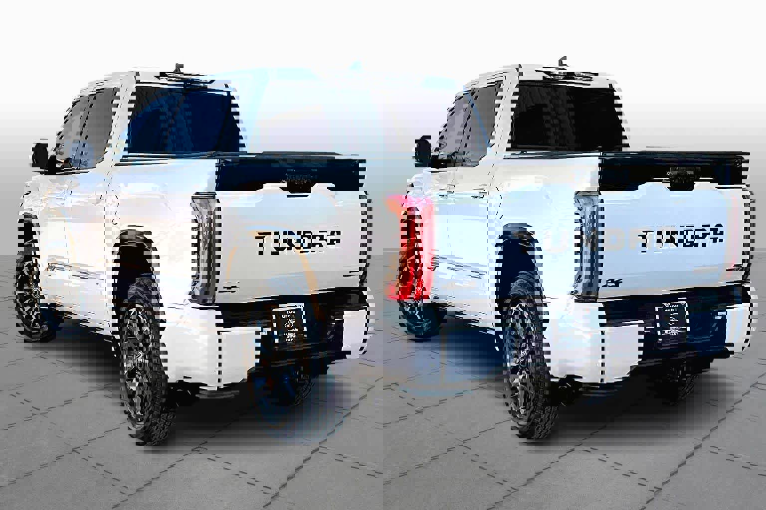 Used 2025 Toyota Tundra Platinum image 12