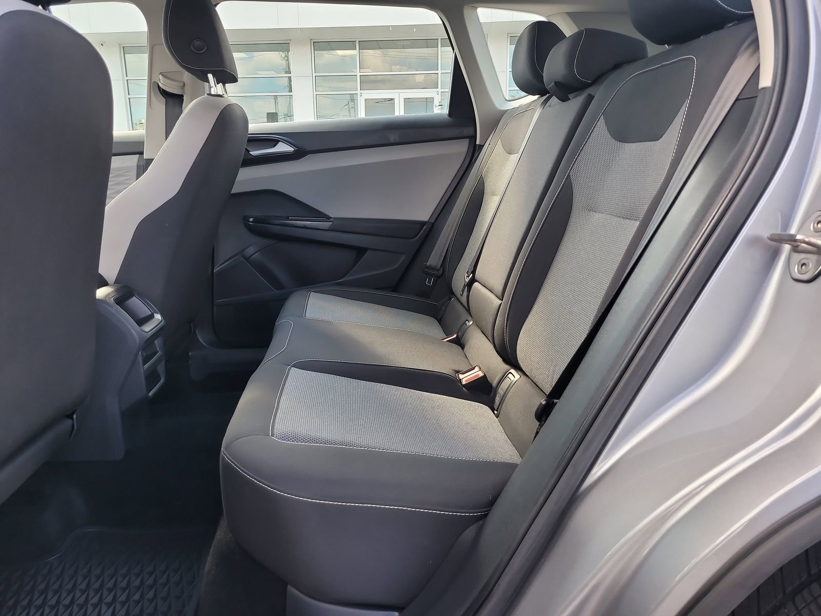 Used 2023 Volkswagen Taos S image 12