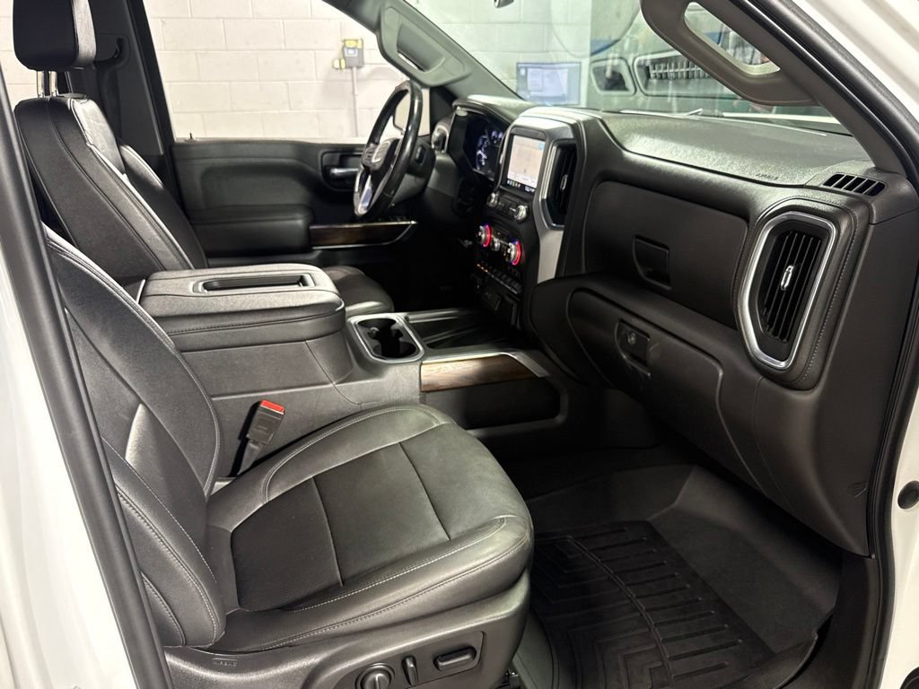 Used 2021 GMC Sierra 1500 SLT w/ SLT Premium Plus Package AWD/4WD image 30