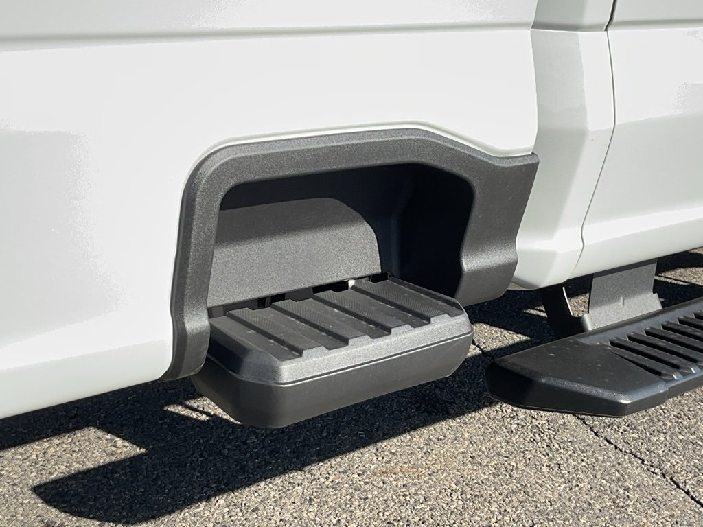 New 2026 Ford F350 Lariat image 24