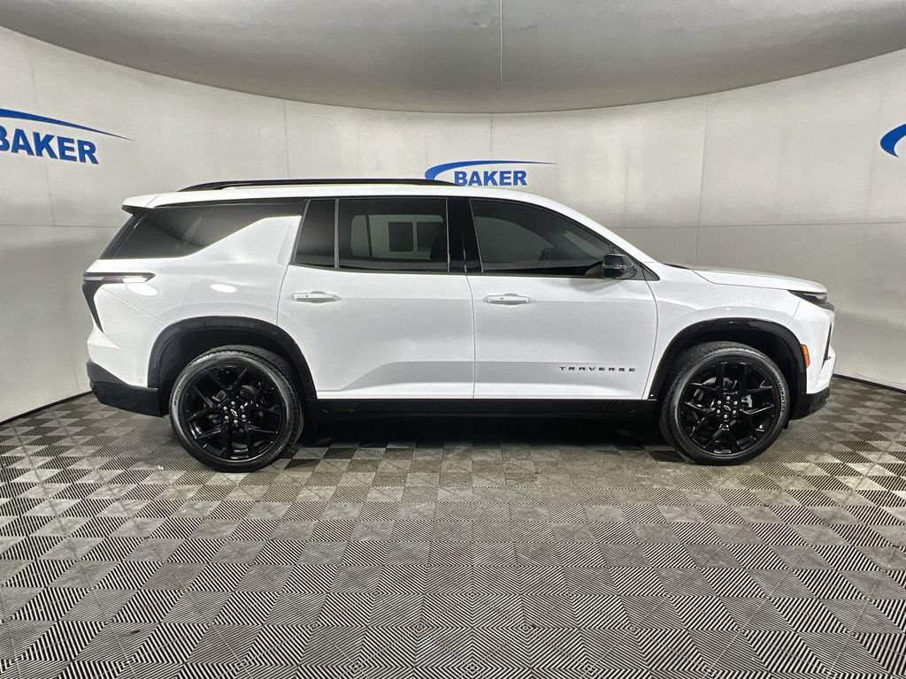 Certified 2024 Chevrolet Traverse RS AWD/4WD image 10
