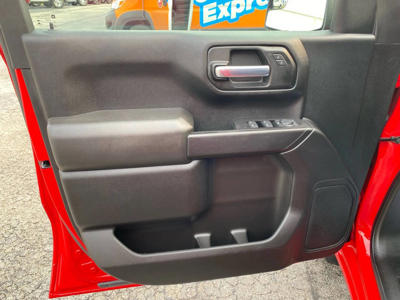 Used 2021 Chevrolet Silverado 1500 Custom image 13