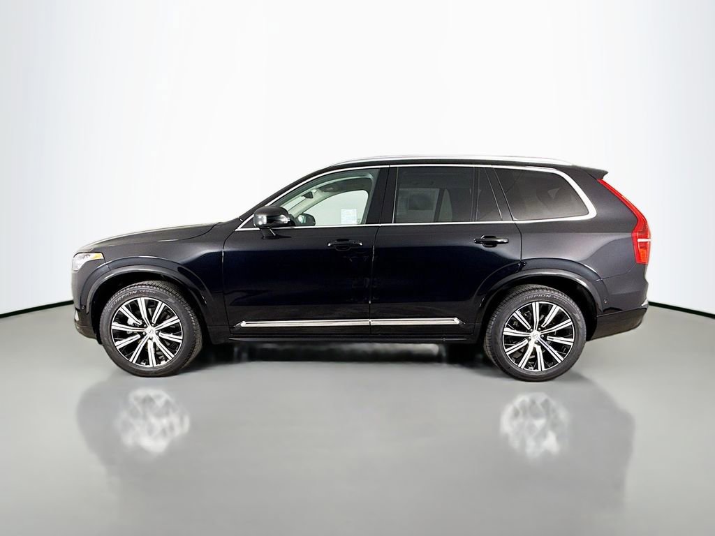 Certified 2025 Volvo XC90 B6 Plus image 4