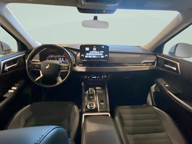 Used 2024 Mitsubishi Outlander SE AWD/4WD image 20