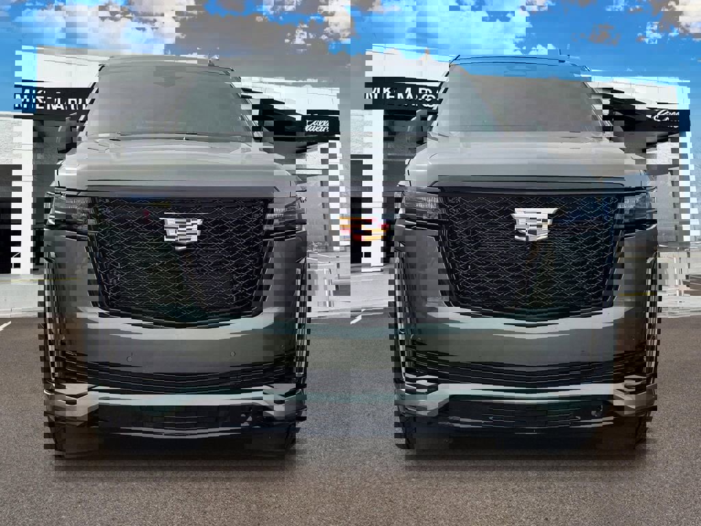 Certified 2023 Cadillac Escalade Sport Platinum w/ Heavy-Duty Trailer Package image 2